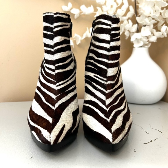 Steve Madden Survey1 Zebra PonyHair Brown/Cream Pointed Toe Ankle Boots Size 7.5 - Picture 3 of 17